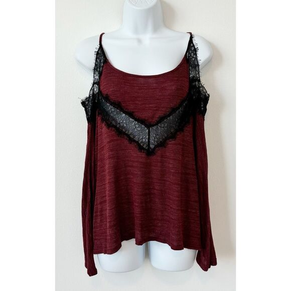 Pins & Needles Cold Shoulder Mixed Media Burgundy Lace Top Womens Medium - Picture 4 of 11